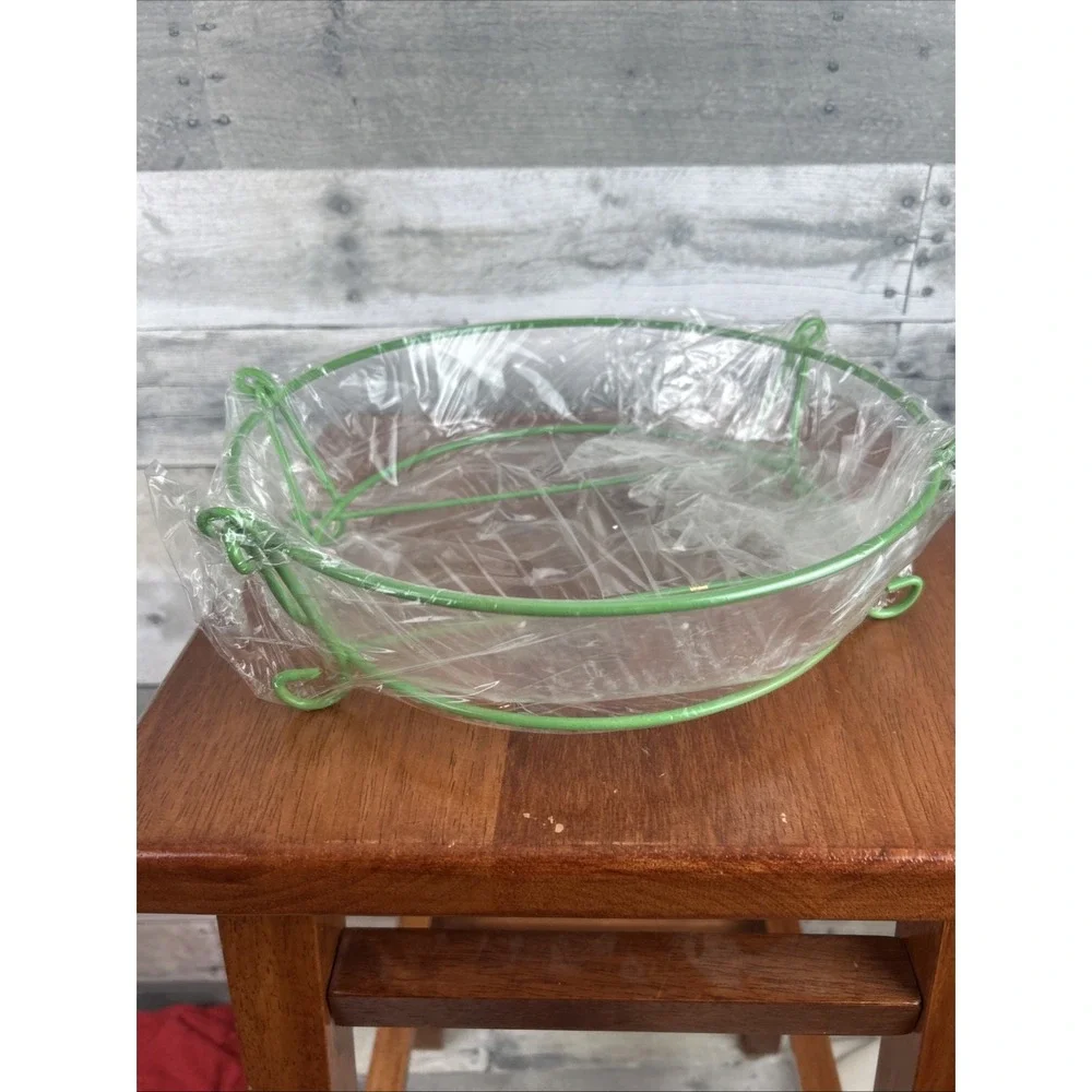 Tamp-Tations 2.5 QT Figural Floral Baker W/Lid & Wire Rack